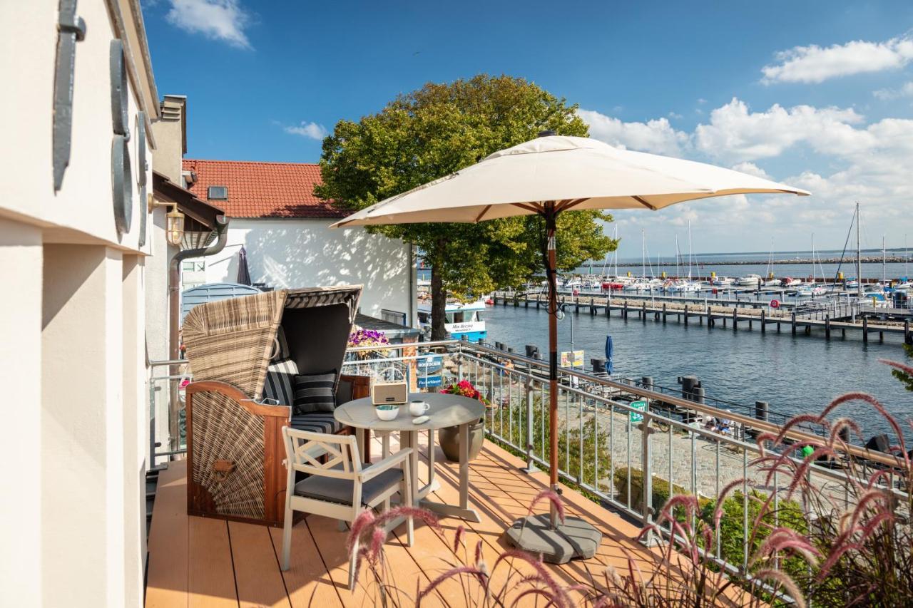Kapitaenshaus In Wasserlage! Traumapartments Warnemuende Rostock Buitenkant foto